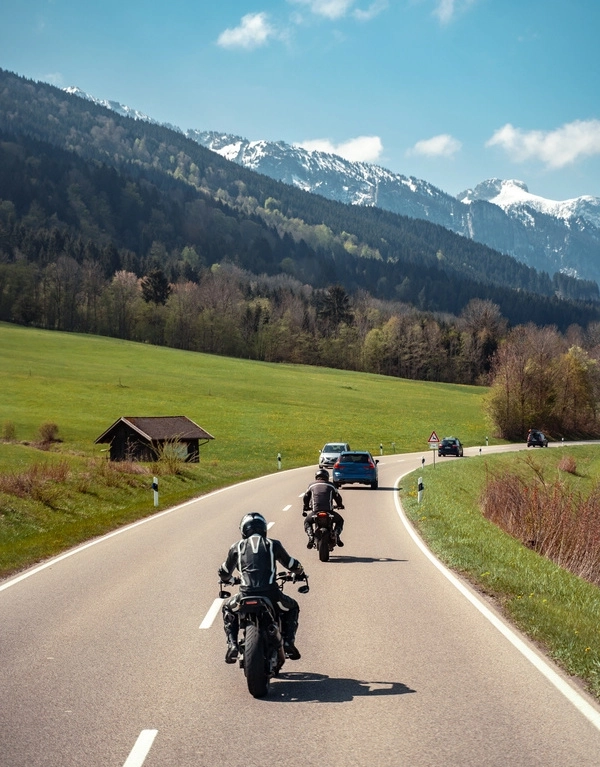 stage perfectionnement moto sur la route